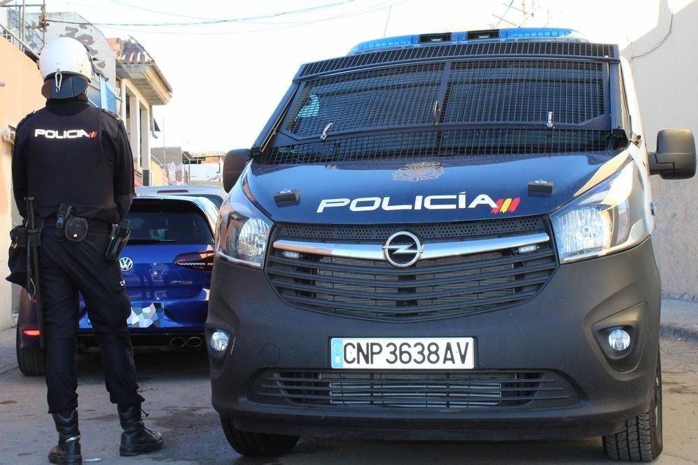 Detenidas tres personas como presuntos autores de disparar a otra en el estómago en El Ejido