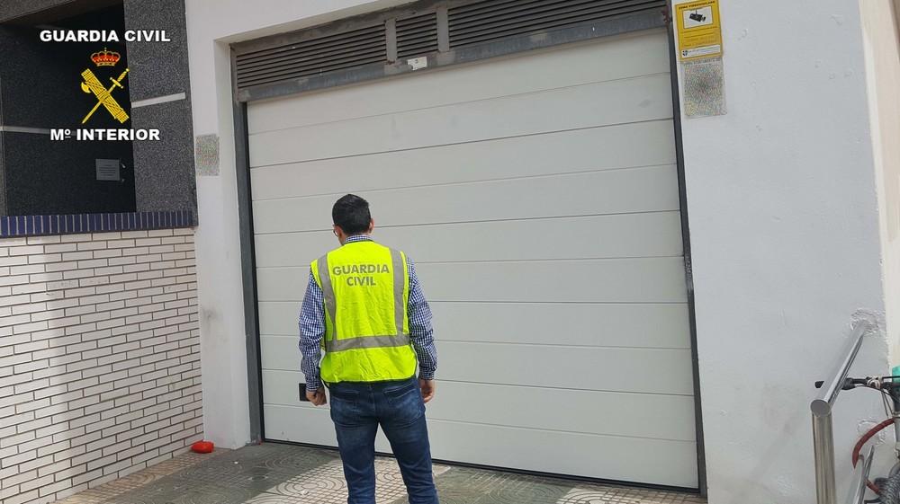 La Guardia Civil detiene a los autores de la sustracción de un Quad y una moto de agua