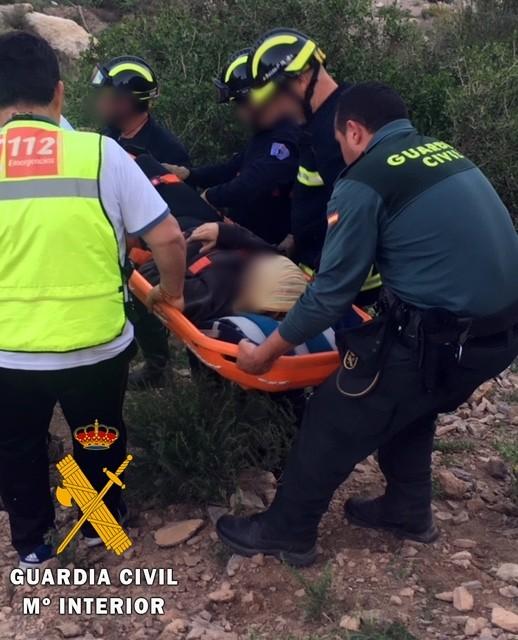 La Guardia Civil rescata a una alpinista herida en la montaña de Peña Rodada