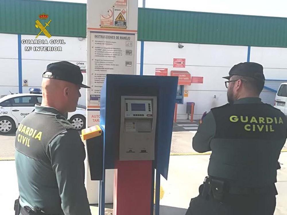 La Guardia Civil investiga al autor de los daños provocados en un cajero de pago