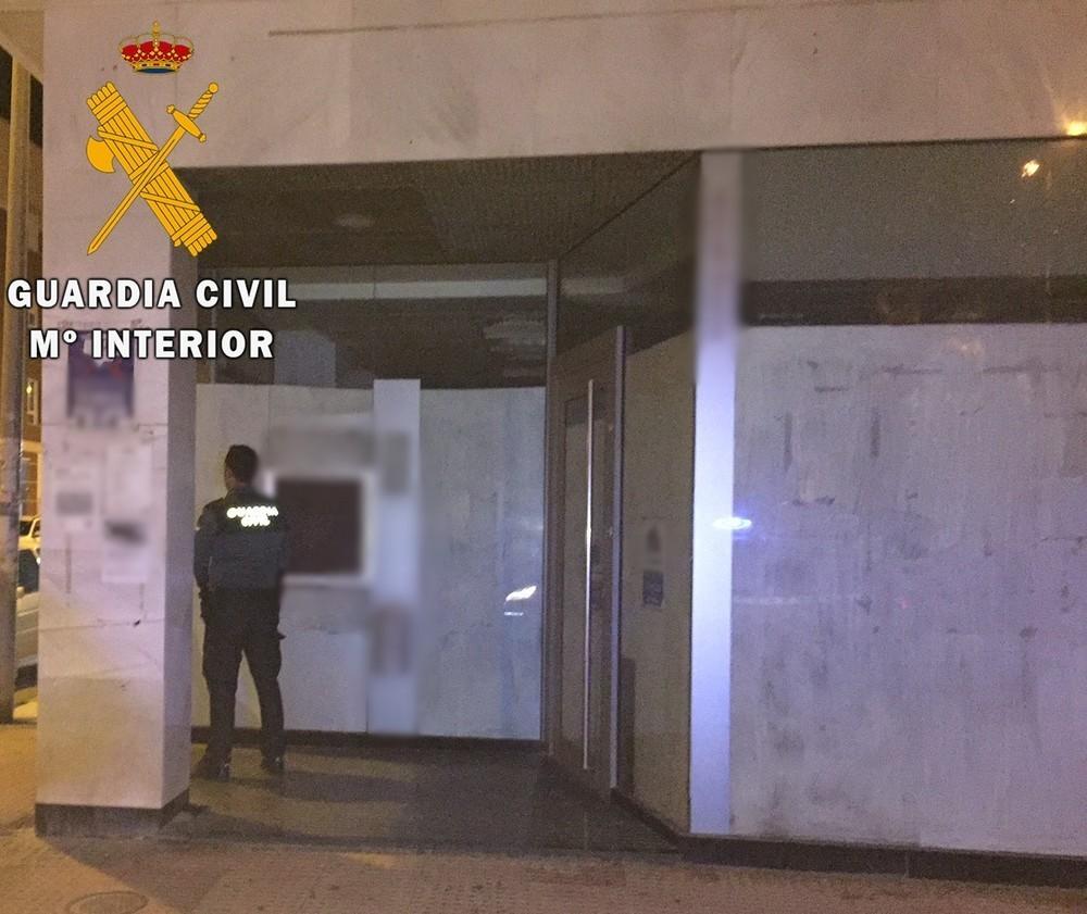 La Guardia Civil detiene a una persona por un delito de amenazas graves con un arma simulada