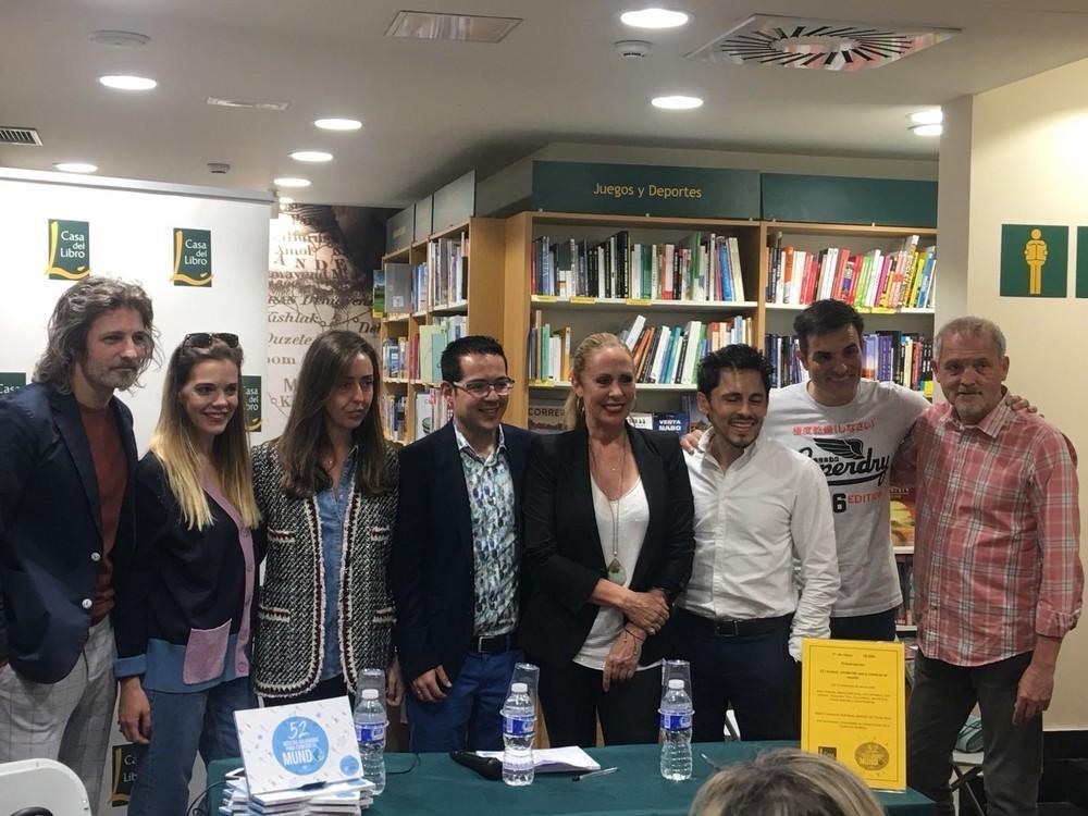 Éxito en la presentación de '52 recetas para comerse el mundo' en Casa del Libro de Madrid