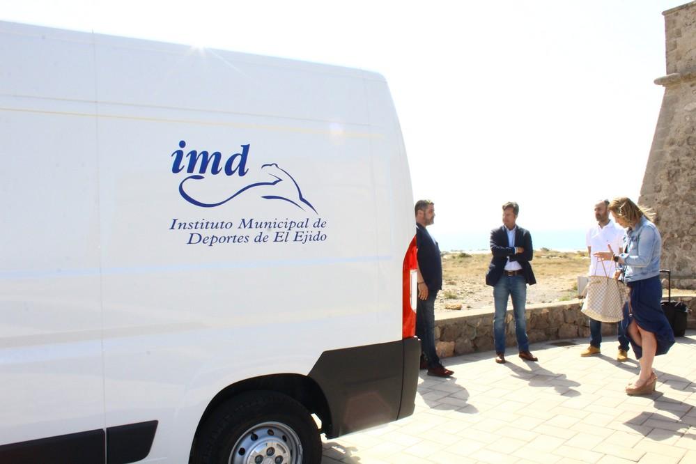 El IMD adquiere nuevo equipamiento y un vehículo de gran capacidad para facilitar el montaje de eventos deportivos