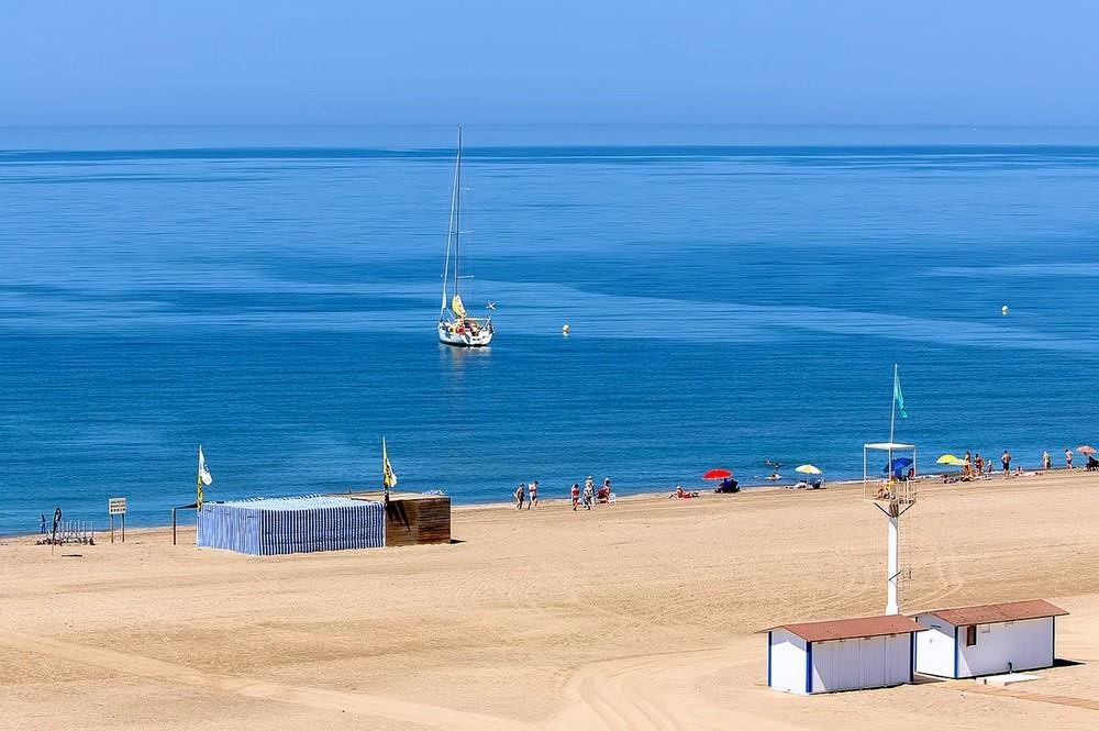 El municipio registra durante el mes de julio una ocupación media en la costa del 82,5%, superando así las cifras del año pasado