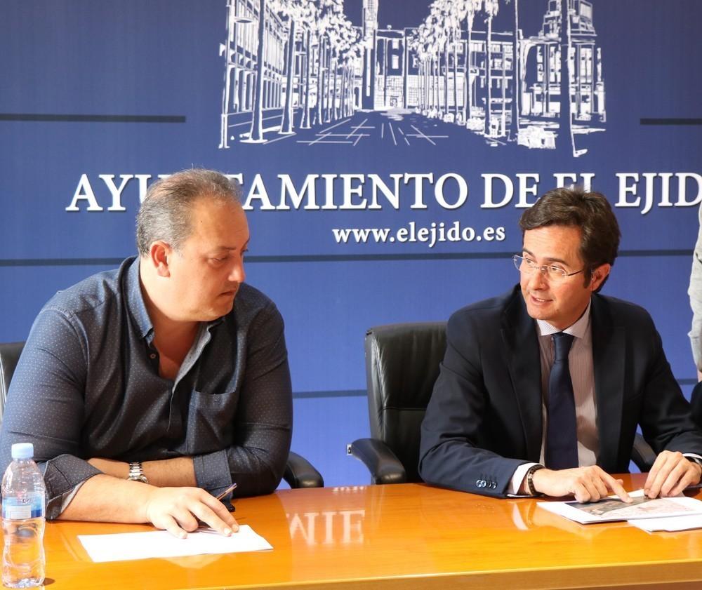 El Ayuntamiento de El Ejido inicia los trámites para rescatar el Servicio del Agua