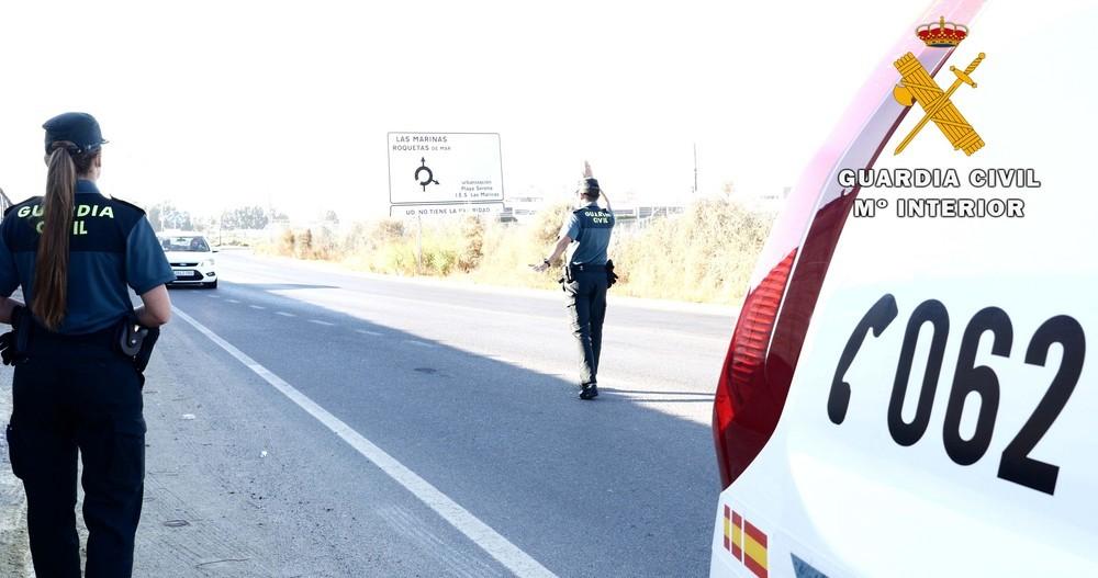 La Guardia Civil esclarece dos robos con violencia diferentes cometidos en Roquetas de Mar y Almería capital