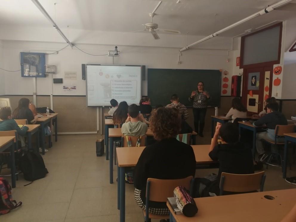 Andalucía Compromiso Digital sensibiliza a 58 niños y niñas de El Ejido sobre el uso seguro de Internet