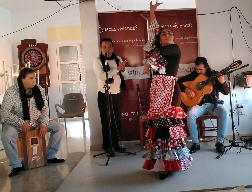 Éxito de la primera Zambomba Flamenca ‘Ciudad de El Ejido’