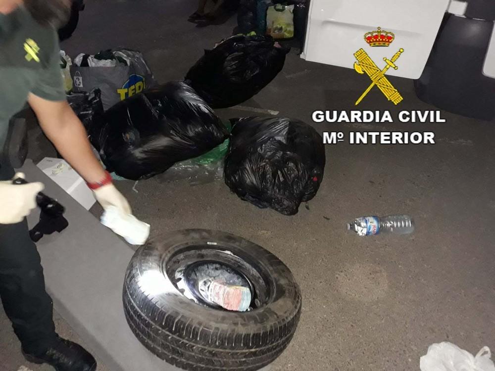 Detienen a siete personas en Almería de una organización que introducía estupefacientes desde Marruecos hasta Cádiz