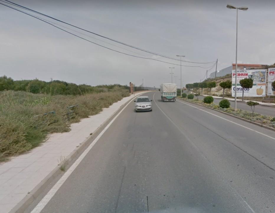 Fallece un hombre tras el vuelco de su turismo en el barrio ejidense de Matagorda