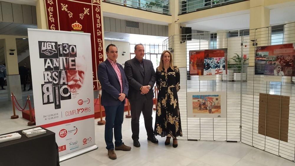 Los 130 años de historia de UGT se exponen en el Ayuntamiento de El Ejido