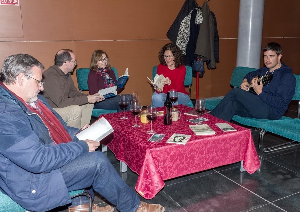  ‘La Noche de los Libros’ de El Ejido se convierte en la gran fiesta de las letras y la cultura