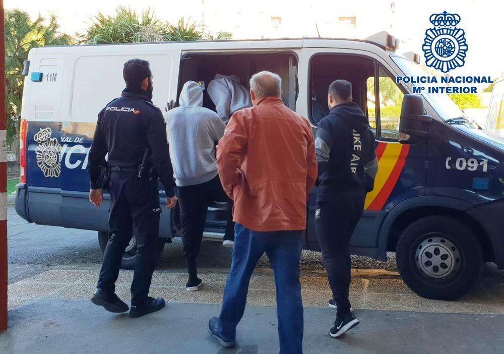 La Policía Nacional localiza y detiene en Roquetas de Mar a un fugitivo reclamado por las autoridades alemanas