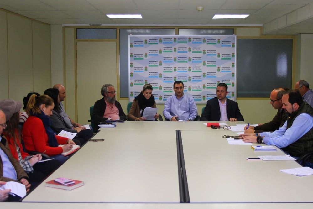El Ejido y asociaciones de discapacidad renovarán el convenio de difusión de sus actividades