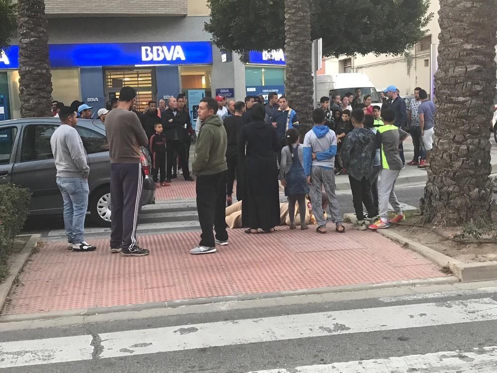 Una mujer es atropellada en un paso de peatones de Santa María del Águila
