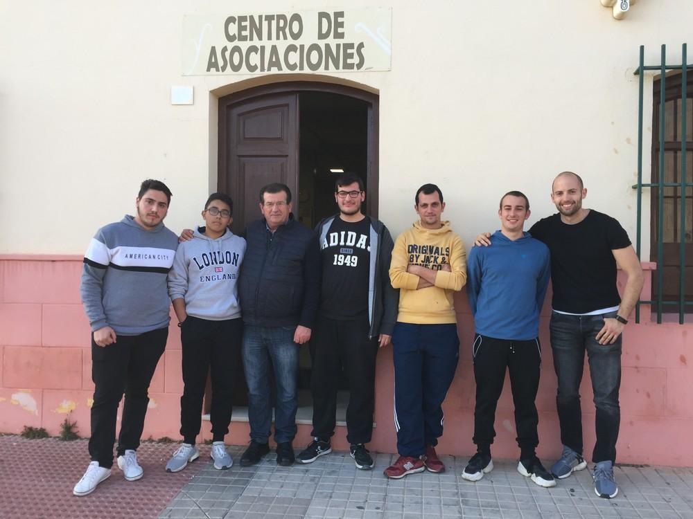 El PSOE de El Ejido se compromete a dotar a los barrios y núcleos de espacios de encuentro y convivencia intercultural para los jóvenes