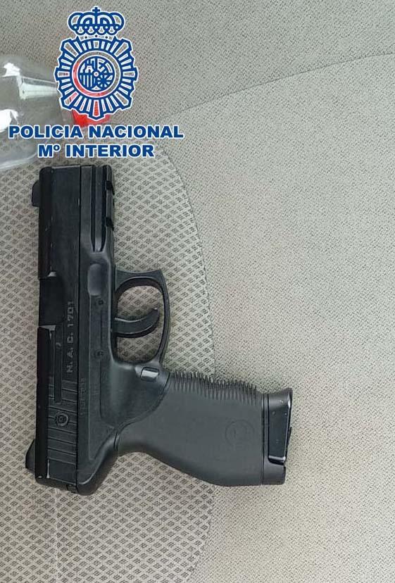  Detenido por el atraco a punta de pistola para robarle el coche a una mujer en El Ejido