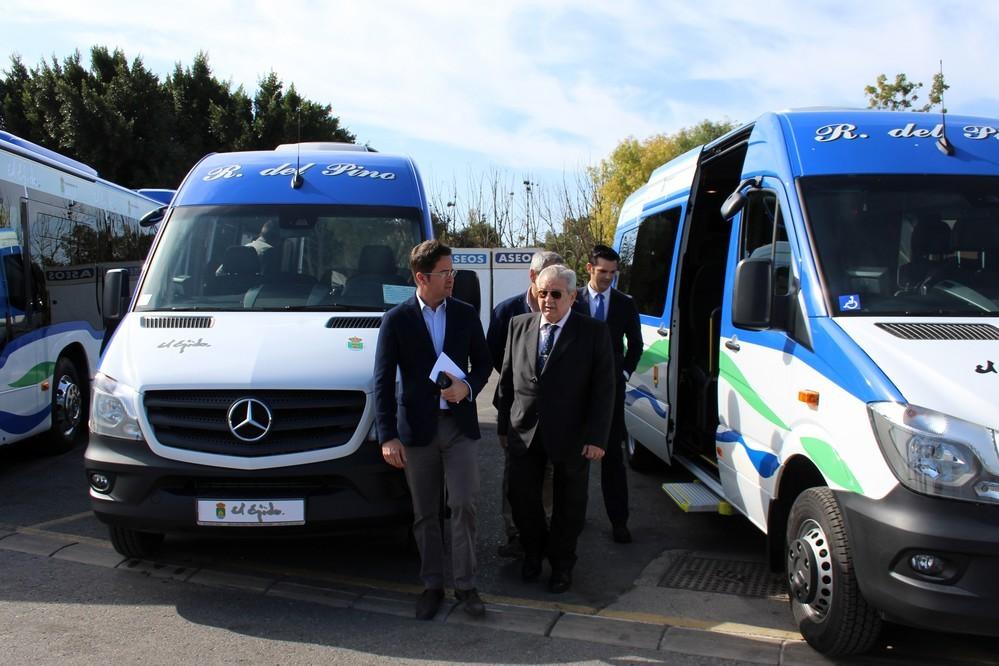 El Ejido establece un servicio extraordinario de autobús para la Noche de San Juan y las Fiestas de San Isidro