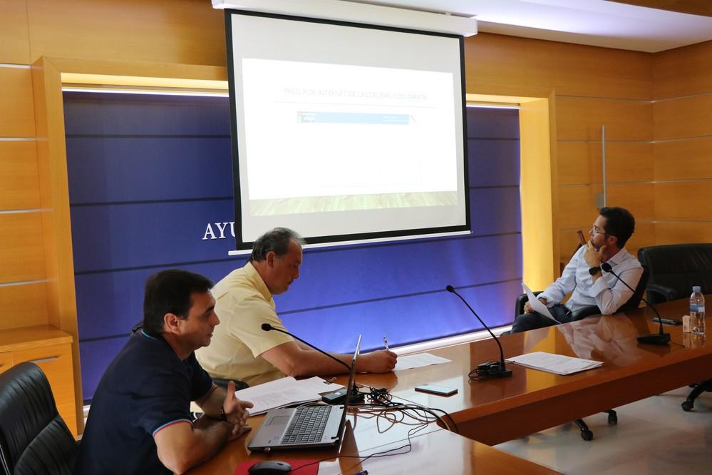 Los ejidenses ya pueden pagar sus multas de tráfico a través de la Oficina Virtual del Ayuntamiento evitando así tener que desplazarse