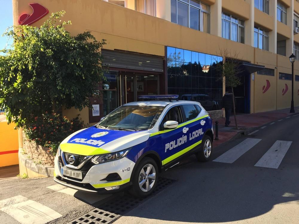 Detenido en El Ejido por forzar la puerta de un garaje y extraer diversos objetos del mismo