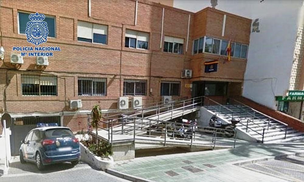 La Policía Nacional ha detenido en El Ejido a un fugitivo buscado por un delito de contrabando y tráfico de drogas