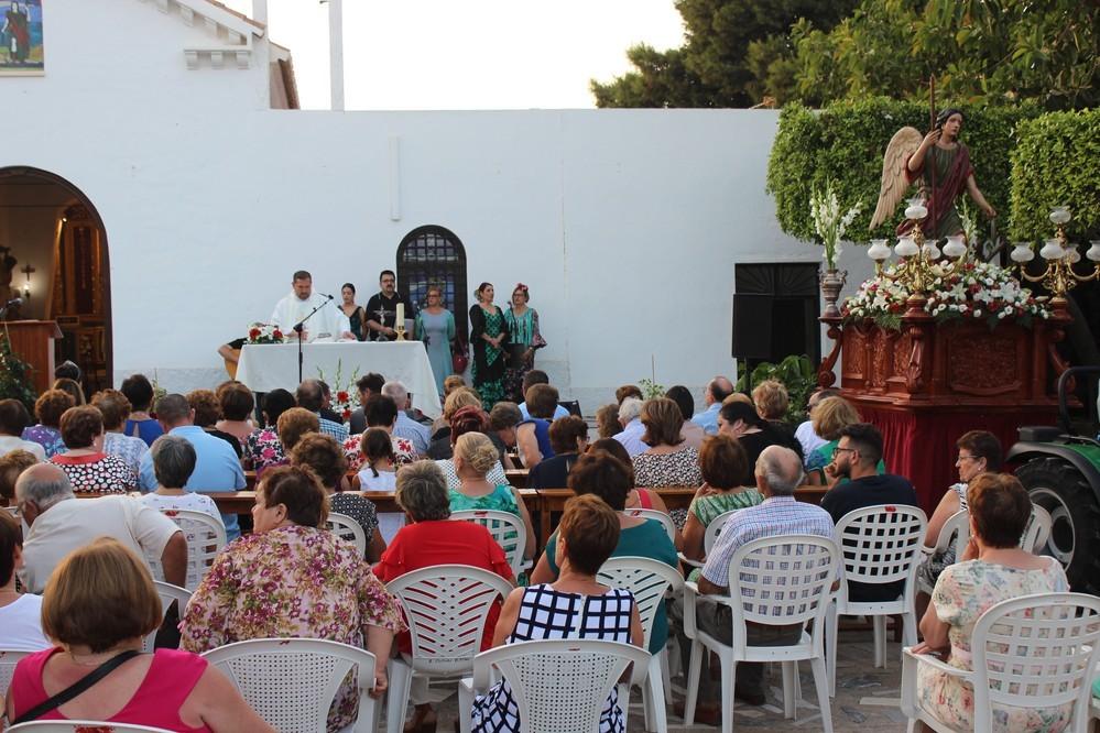 Pampanico celebra esta semana sus fiestas patronales en honor a San Rafael Arcángel con un calendario muy variado y entretenido