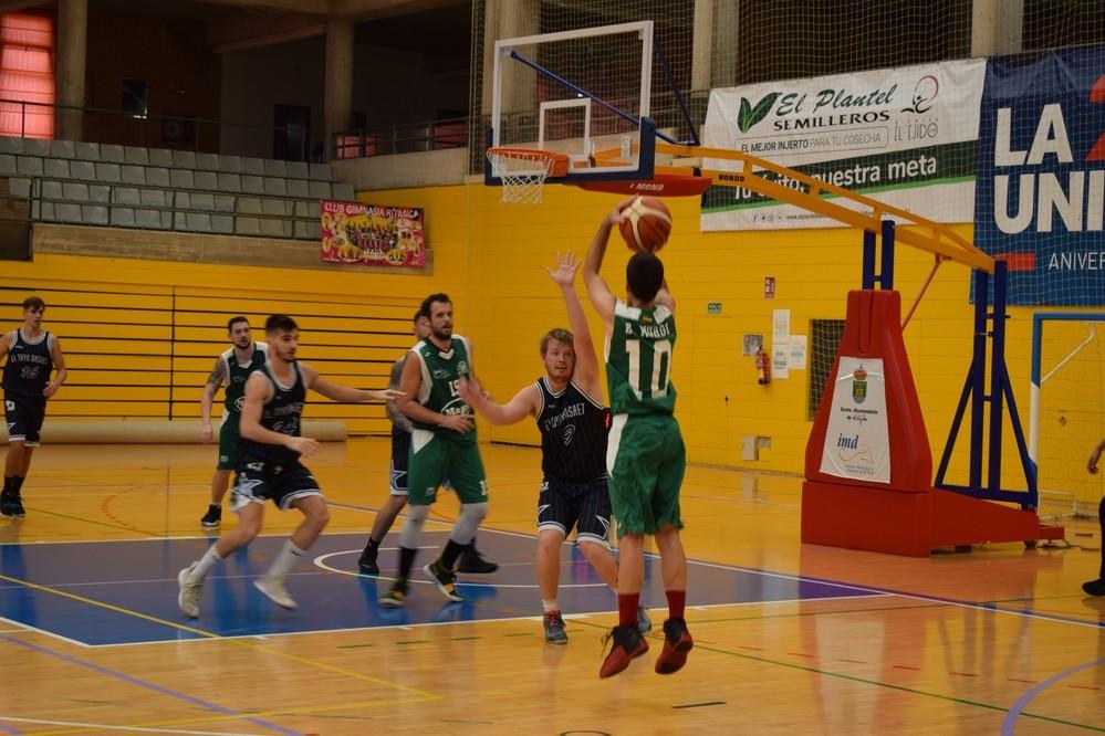 El CB MAGAR Murgi gana a El Toyo Basket y consigue su primera victoria en Liga Nacional 71-42