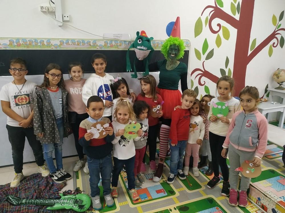 La bebeteca de Puebla de Vícar hace coincidir su sesión mensual con la celebración del Día de la Biblioteca