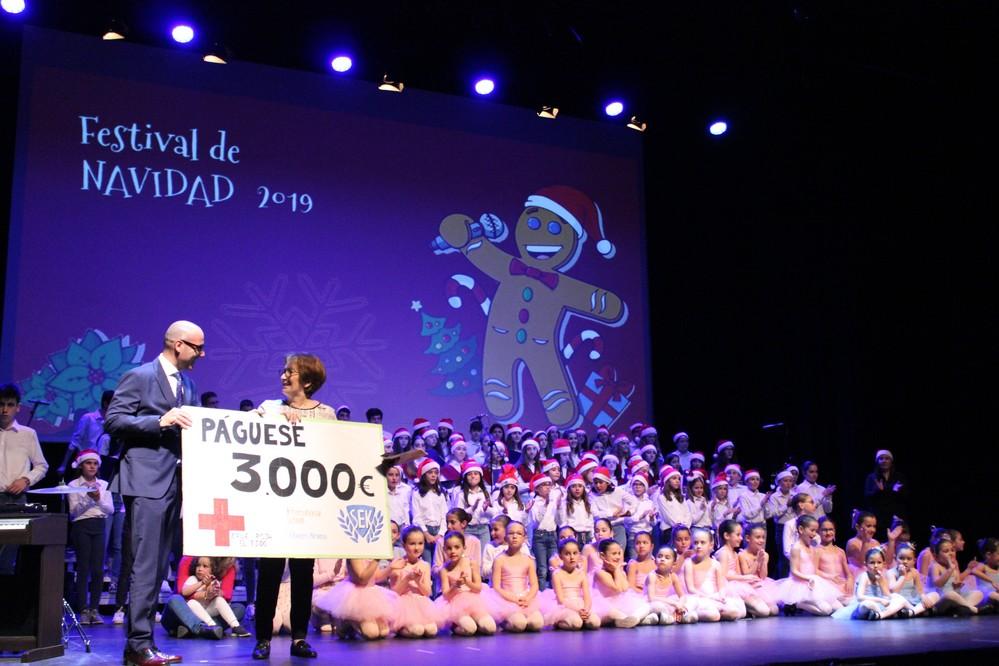 El Auditorio de El Ejido acoge la Gala de Navidad del colegio SEK Alborán