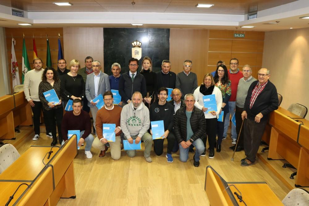 El IMD arranca el 2020 con la entrega de 70.000 euros en subvenciones municipales para los clubes ejidenses