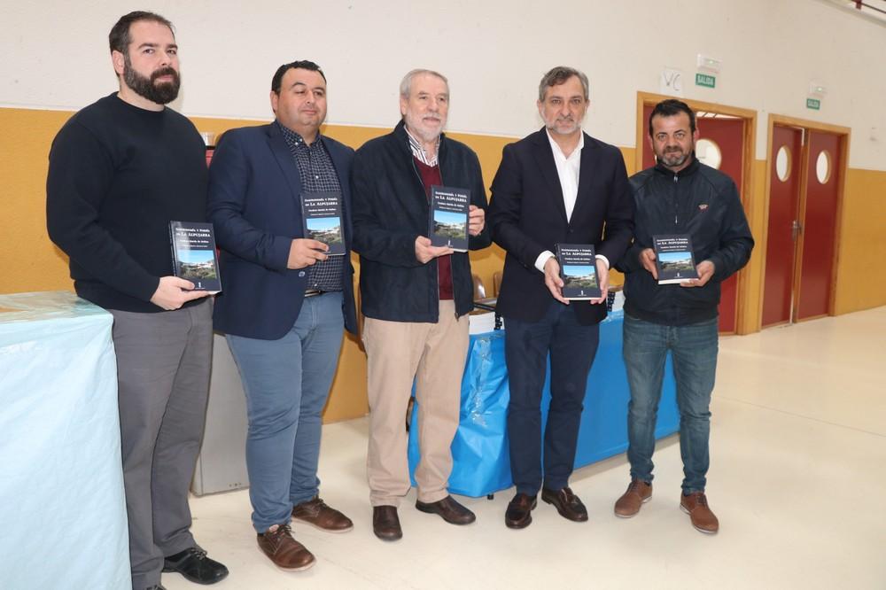 San Agustín acoge la presentación del libro ‘Gastronomía y poesía en La Alpujarra’