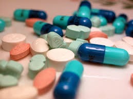 La Junta realiza la entrega de medicación a domicilio a pacientes frágiles o con dificultad de desplazamiento
