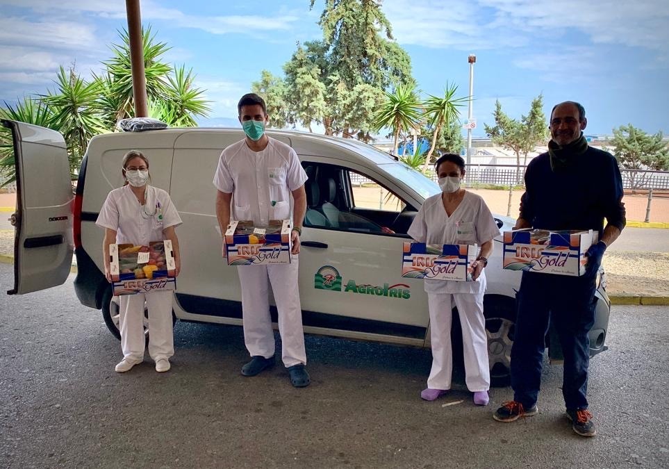 Agroiris dona cajas de hortalizas al Hospital de Poniente y a los Centros de Salud de El Ejido