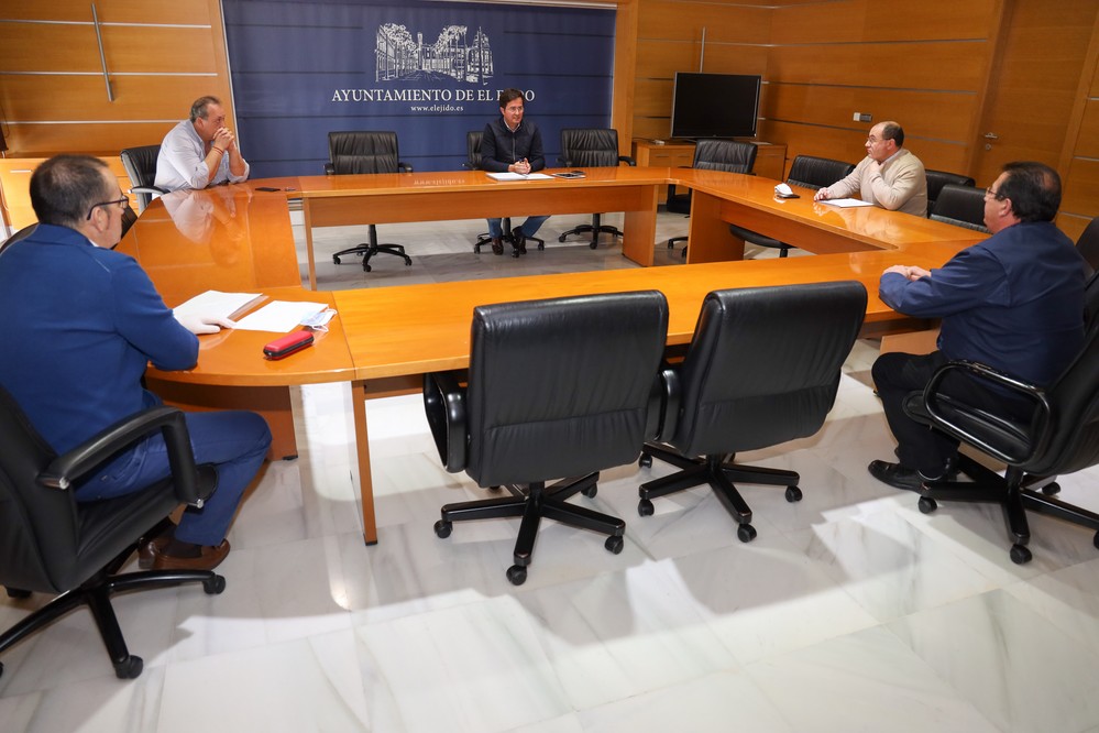 El alcalde informa en la Junta de Portavoces de las medidas adoptadas por el gobierno local frente al COVID-19
