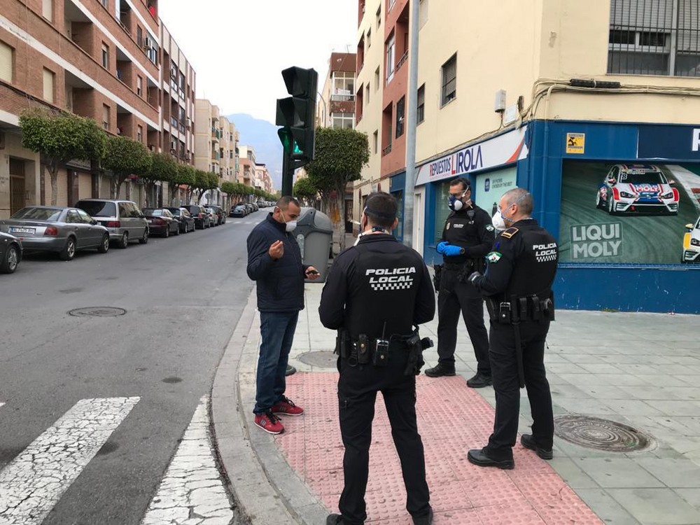 La Policía Local de El Ejido detiene a dos personas y levanta 68 actas/denuncias en los días festivos de Semana Santa por incumplimiento del Estado de Alarma