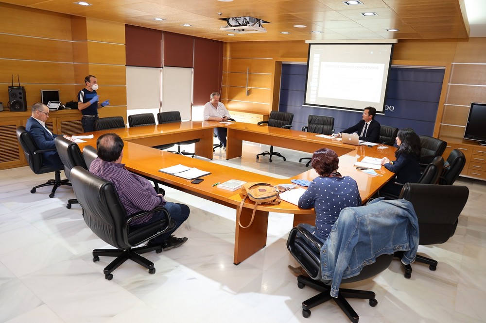 Servicios Sociales de El Ejido incrementa a 486 las intervenciones con familias con escasos recursos que demandan ayudas de alimentos, llegando a un total de 1.446 personas