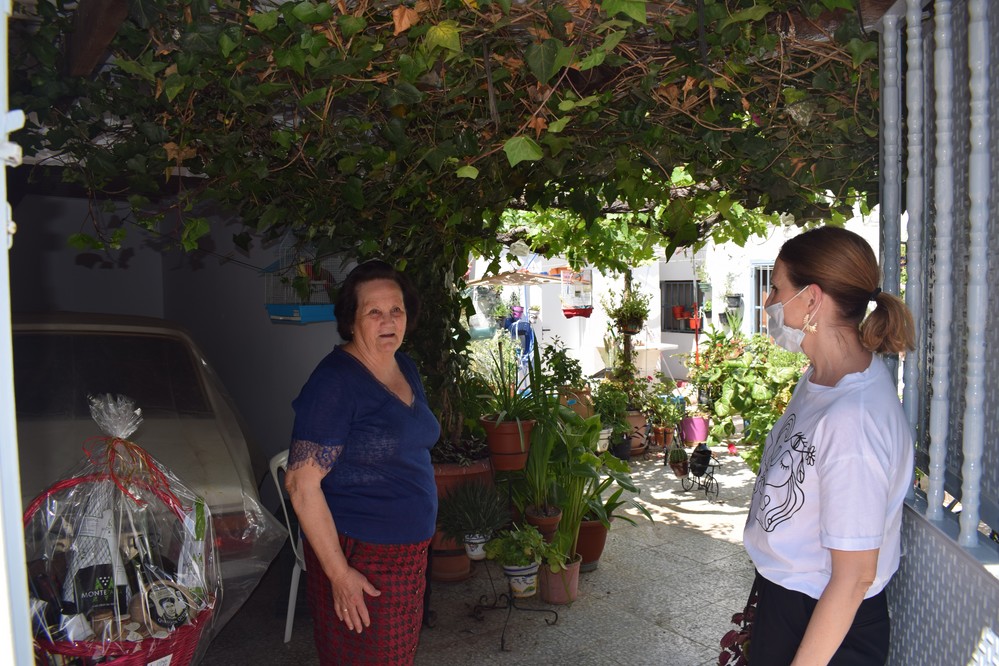 La Cruz de Mayo ‘El Patio de Mi Casa Es Particular’ obtiene el primer premio en la edición realizada desde los hogares