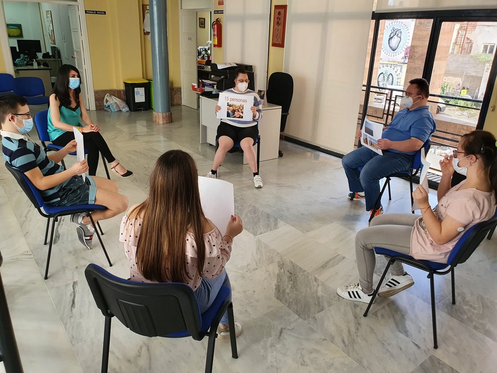 Una campaña informativa visual y sonora enseña a los colectivos con discapacidad las distintas fases de la desescalada