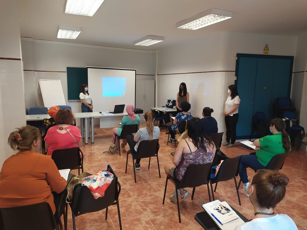 Servicios Sociales articula nuevas acciones dirigidas a fomentar el empleo entre mujeres en situación de vulnerabilidad