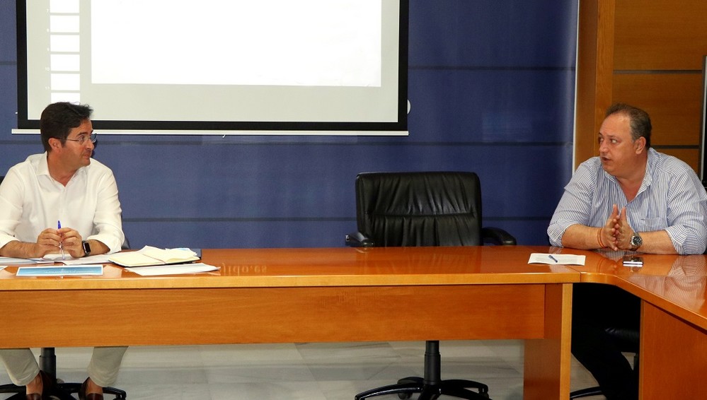 La Junta de Gobierno ejidense da luz verde a la ampliación en un 20% del presupuesto para el suministro de patrones de plaguicidas para el Centro Universitario Analítico Municipal