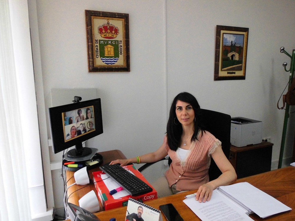 Servicios Sociales impulsa la creación de comisiones intersectoriales para favorecer el buen funcionamiento de las Mesas Comunitarias del ERACIS de El Ejido
