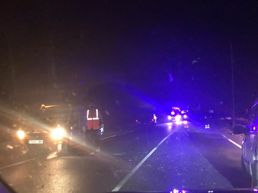 Accidente de tráfico que deja sin luz 15 farolas en Venta Vieja