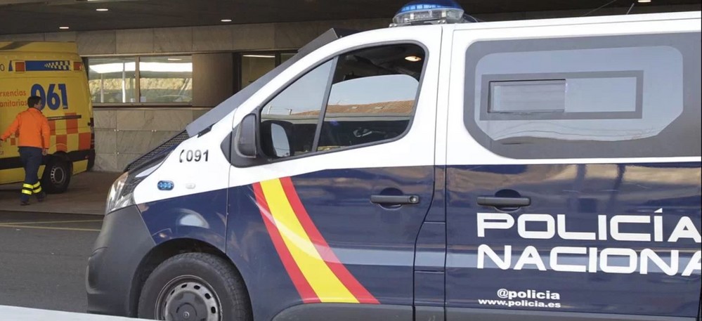 La Policía Nacional en El Ejido logra salvar la vida de una mujer que estaba sufriendo un ictus