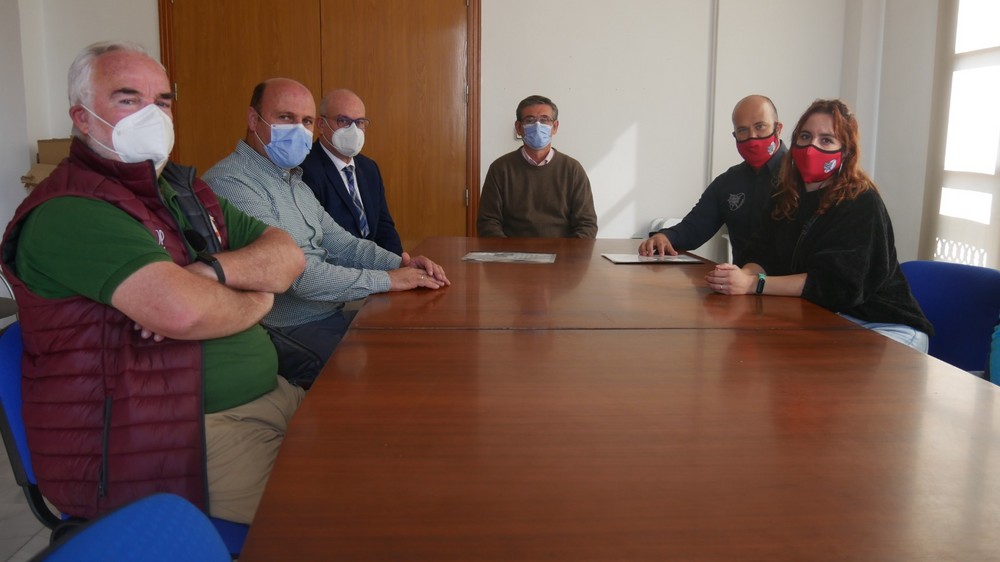 El CD Marrajos Rugby y URA Almería firman un convenio de colaboración para formar jugadores