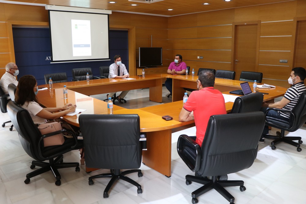 La app ‘CoCAMPHO’ del Ayuntamiento de El Ejido promueve la cooperación entre el sector de la comercialización para garantizar el abastecimiento hortofrutícola en los mercados