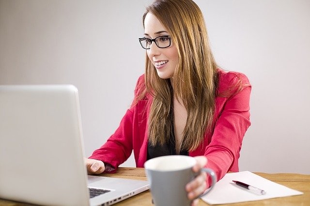 Más de 2.200 autónomos de El Ejido reciben 1,16 millones  en ayudas de la Consejería de Empleo en 2020