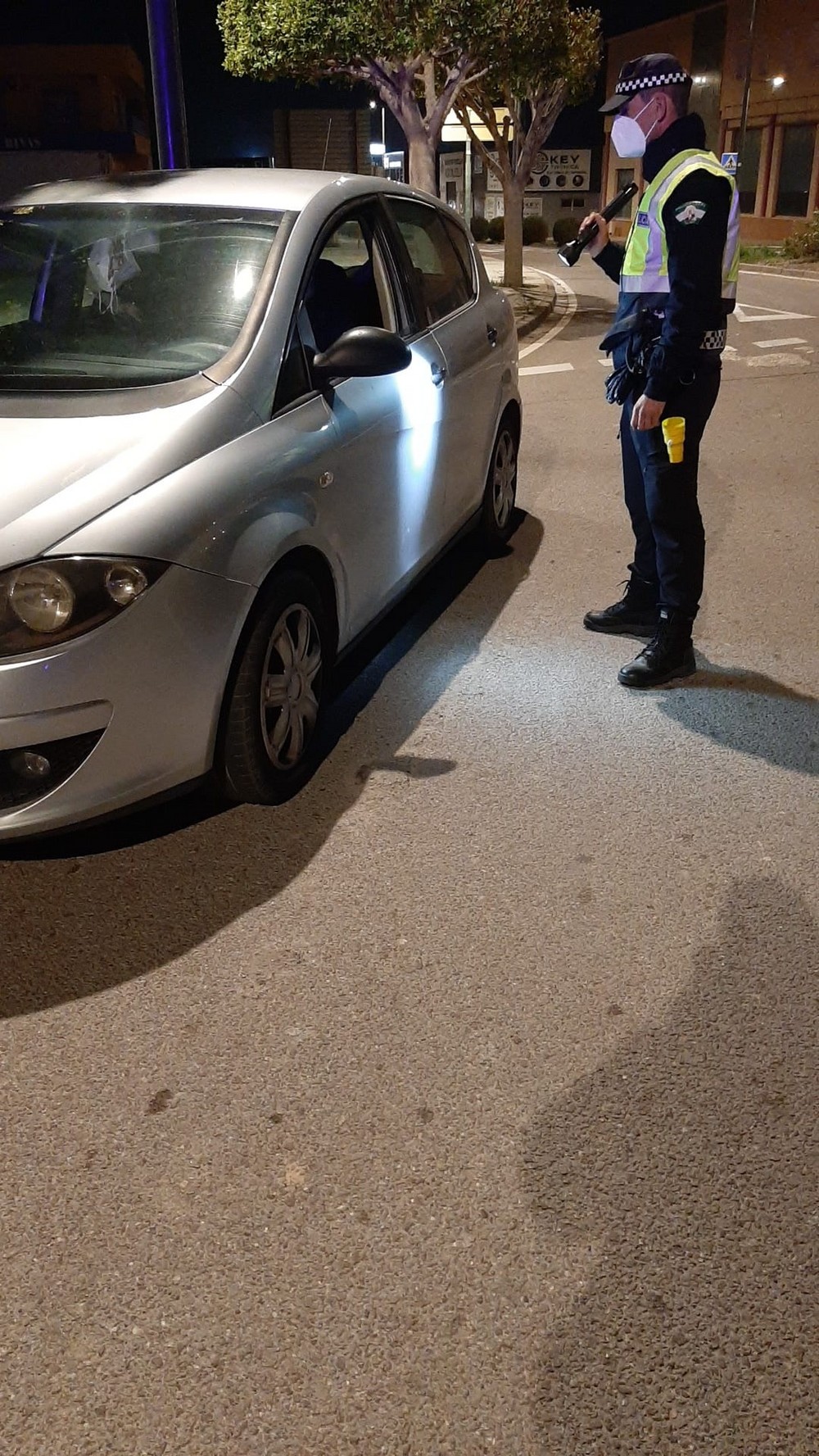La Policía Local desaloja dos fiestas ilegales en El Ejido e interpone denuncias a tres establecimientos por incumplimiento de medidas anti COVID-19