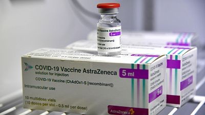 Andalucía no administrará 1.280 dosis del lote ABV5300 de AstraZeneca hasta disponer de nueva información