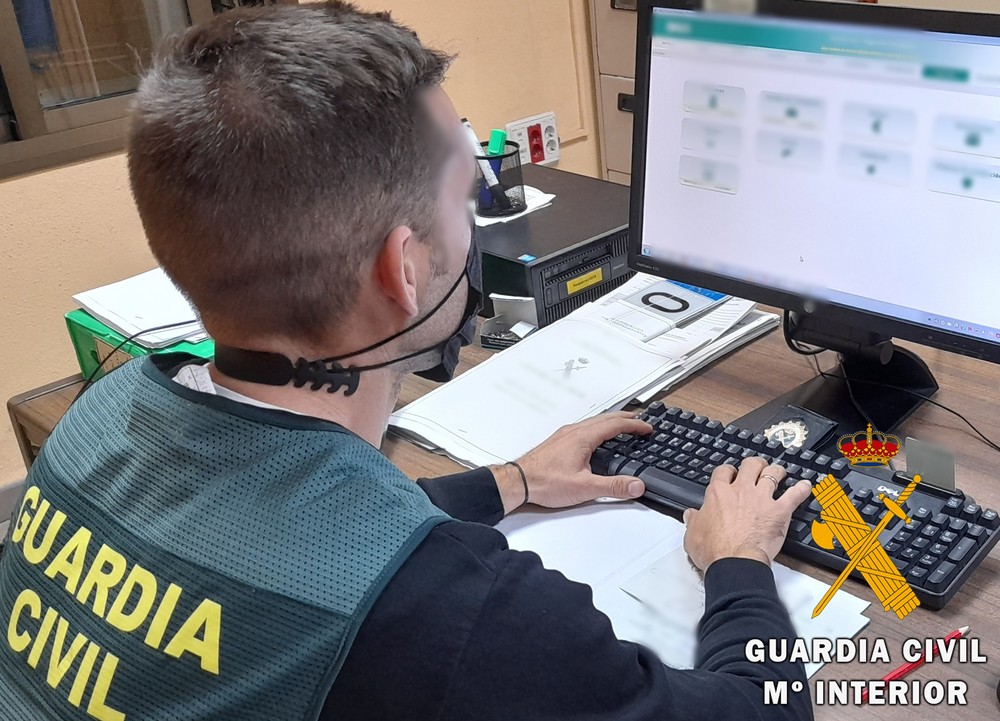 La Guardia Civil detiene al autor de un robo con violencia e intimidación en Roquetas de Mar