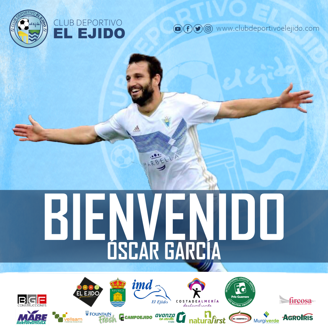 El delantero Óscar García se hace celeste